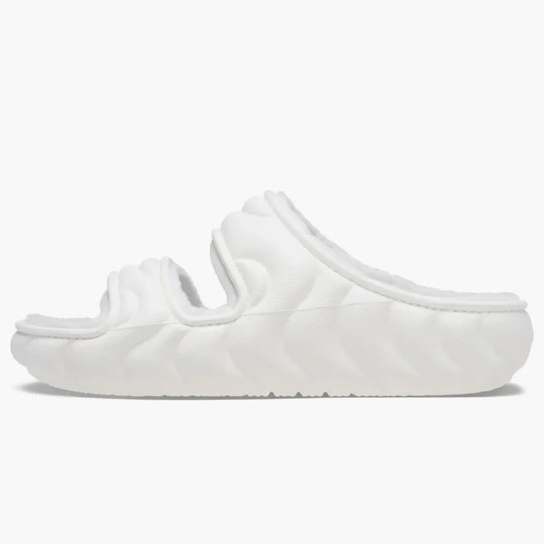 Crocs Classic Cozzzy Overpuff Sandal White