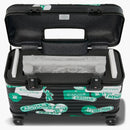 Daniel Arsham X Rimowa erodoval natáčitelnou šedou s černým pilotním pouzdrem (vydání 500)