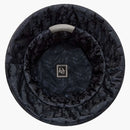 Il bucket di Dior X Erl ha il nero