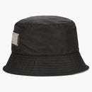 Dolce & Gabbana Nylon Brand Brand Plate kbelík má černou