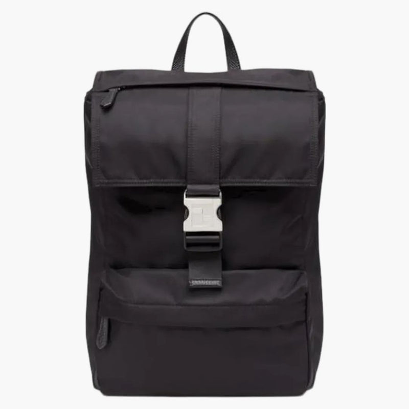 Fendi svart nylon ryggsäck svart