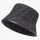 El cubo de tela Fendi Jacquard FF tiene negro/gris