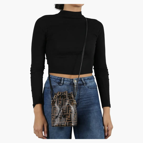 Fendi Mon Tresor Bucket Bag Zucca präglade liten tobaksvart