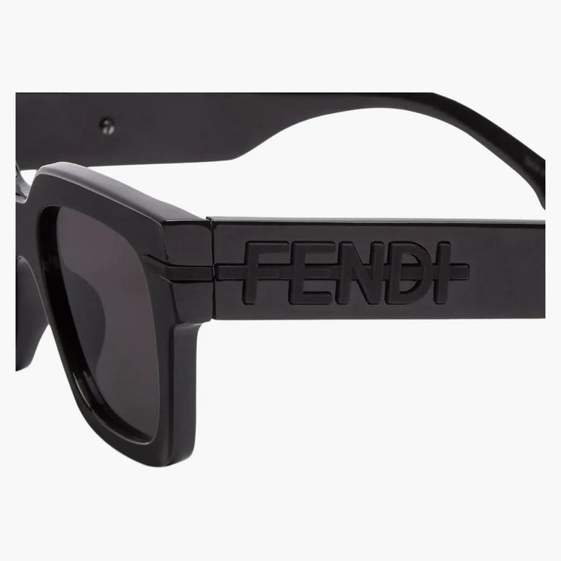 Fendi av Marc Jacobs Fendigraphy Black (FOL540V1PF0QA1)