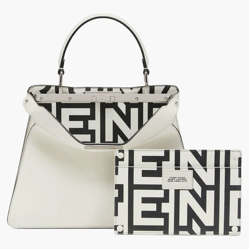 Fendi av Marc Jacobs Medium Peekaboo iseeu vit läderväska