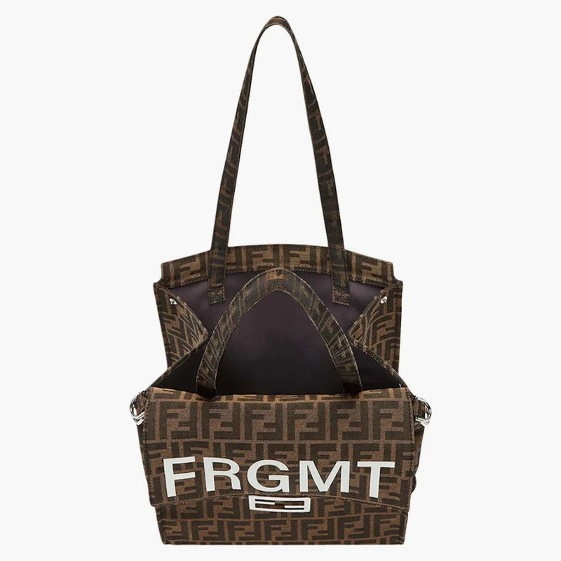 Fendi x frgmt ff tyg väska baguette fällbar brun