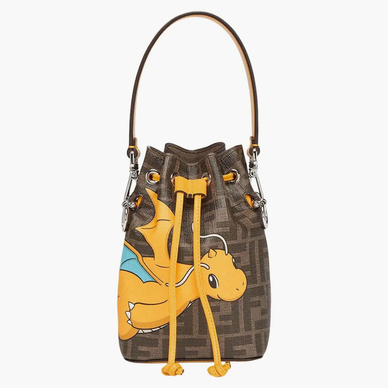 Fendi x frgmt x pokemon ff tyg mini väska mon tresor multicolor