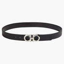 Ferragamo reversibile e regolabile ganci cinghia in rilievo nero