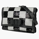 Ferragamo Viva Shoulder Bag Black/White