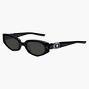 Gentle Monster Ruvy van 01 Sunglasses Black/Gray