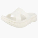 Sandali di marshmallow givenchy al largo