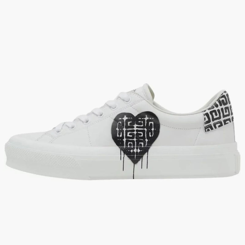 Givenchy x Chito City Heart 4G Effetto tag bianco Nero (donne)