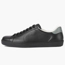 Gucci ess perforerad sammanlåsande g svart