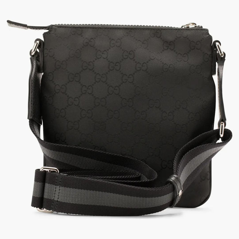 Gucci liten messenger gg monogram svart