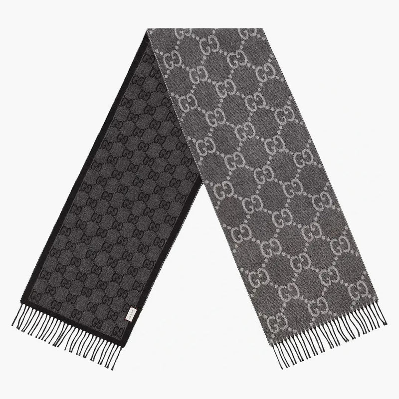 Gucci GG Jacquard Wzór dzianinowy z frędzlami szary/czarny