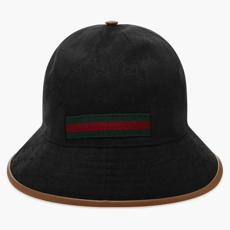 Bucci GG Sport Bucket má kbelík černou