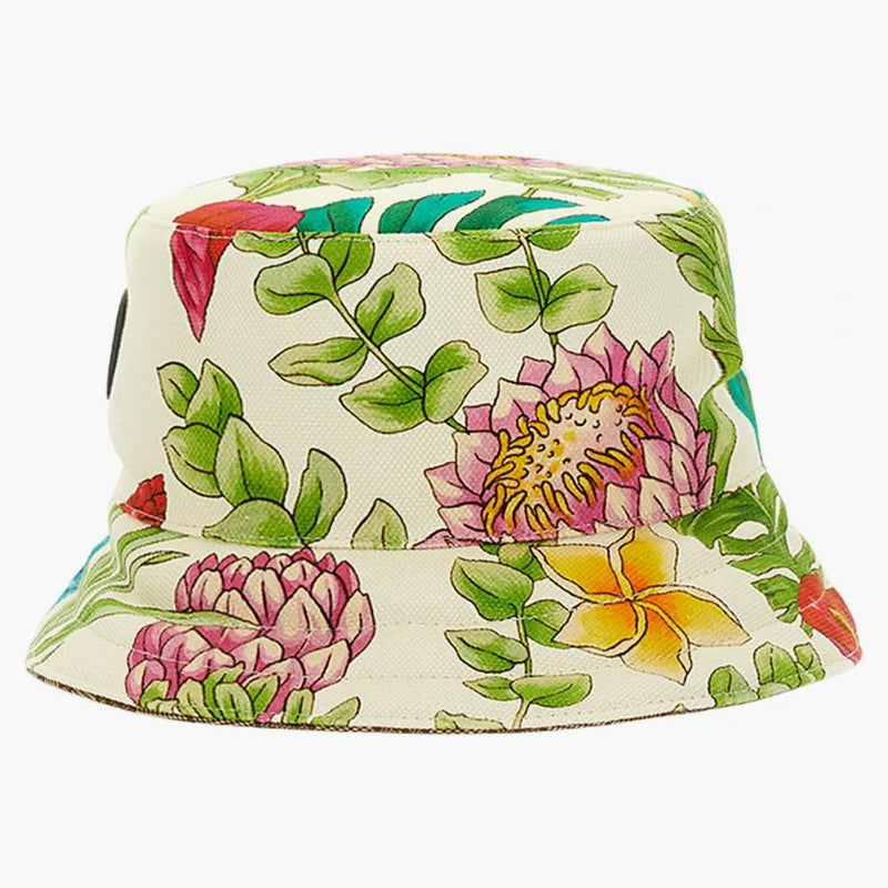 Gucci GG Supreme Reversible Bucket has Floral Multi / Beige