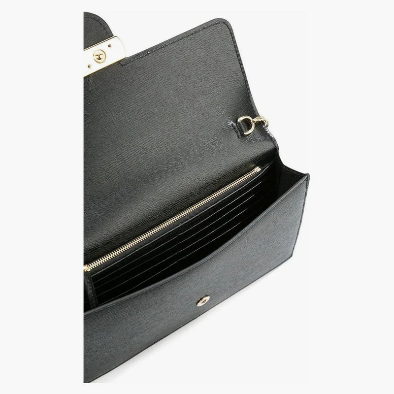 Gucci Interlocking Chain Wallet Pebbled Leather Black