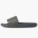 Gucci Diapositiva GG Monograma gris