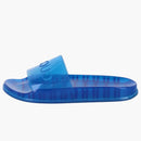 Diapositiva de Gucci azul transparente