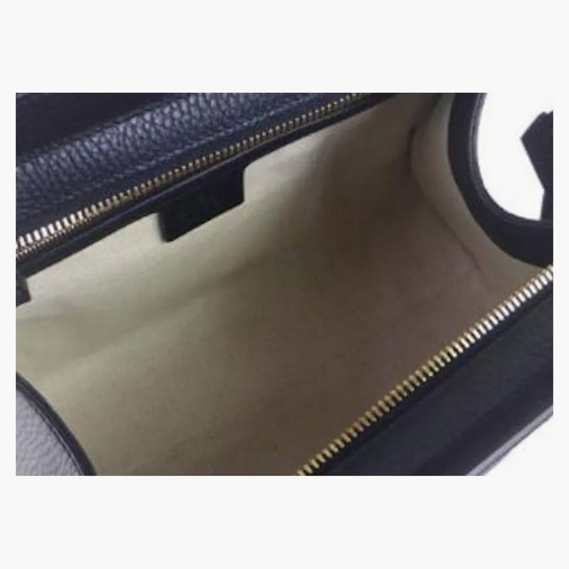 GUCCI SOHO Pebbled Dead Small Black