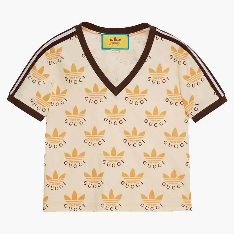 Gucci x adidas treffoil tiskové tričko slonoviny