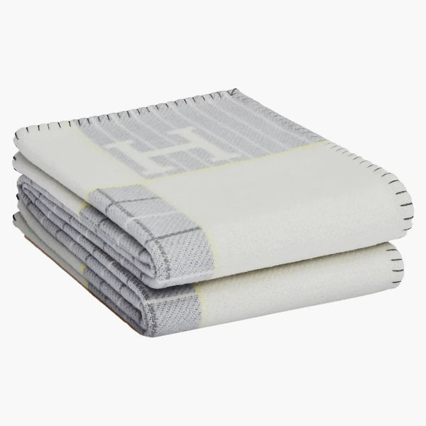 Hermes Avalon Cabriole Breaket Gris Pearl