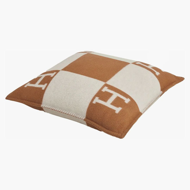 Hermes Avalon polštář Velký model ECRU/CAMEL