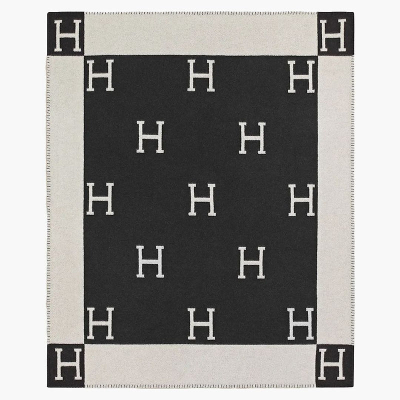Hermes Avalon hodí přikrývku ecru/gris fonce