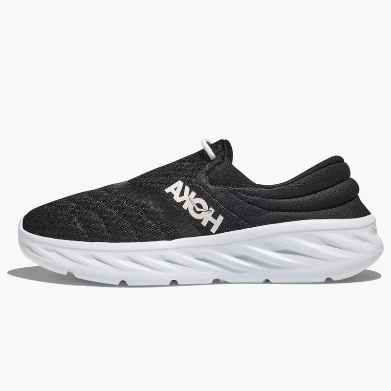 Hoka One One Ora Recovery Shoe 2 Black White (women's)