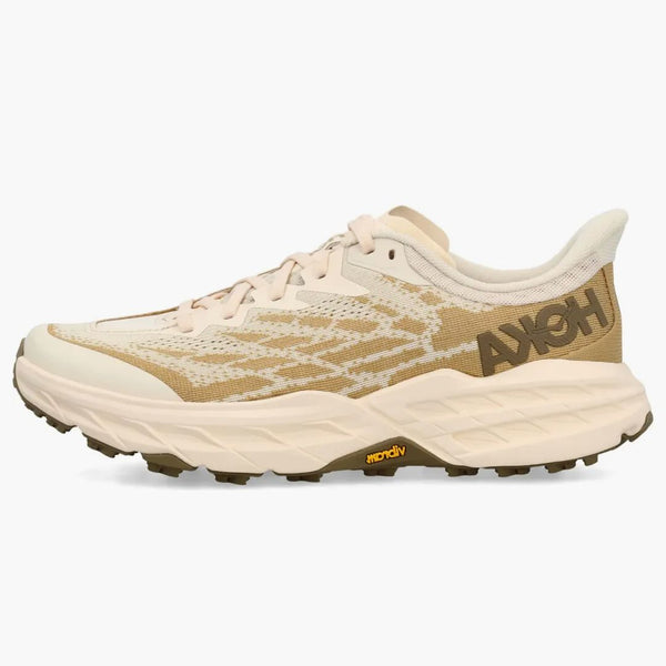 Hoka One One Speedgoat 5 Wheat de vainilla