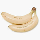 Replica di banana fatta umana e set di stand giallo