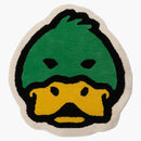 Faccia di anatra fatta umana piccola verde