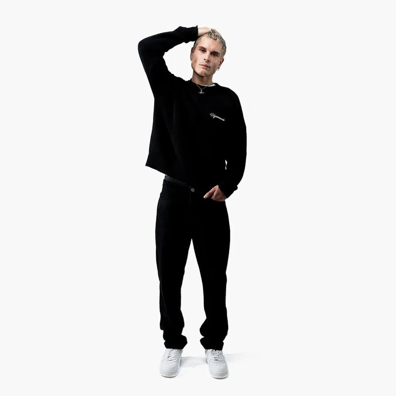Hypeneedz Basics Jeans Black Model 3