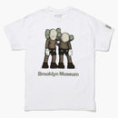 Muzeum Kaws Brooklyn po drodze T-shirt White