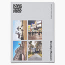 Kaws Brooklyn Museum Aumenta ha aumentato la realtà di 4 cartoline di 4