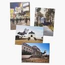 Kaws Brooklyn Museum Aumenta ha aumentato la realtà di 4 cartoline di 4