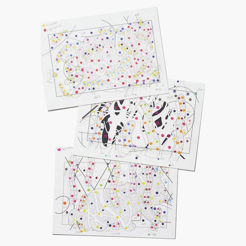 Kaws Brooklyn Museum Color Charts vykortuppsättning av 3