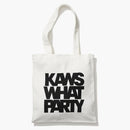 Kaws Brooklyn Museum morto bianco