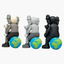 Kaws Holiday Thailand Vinyl Figure Set Brown/grey/black