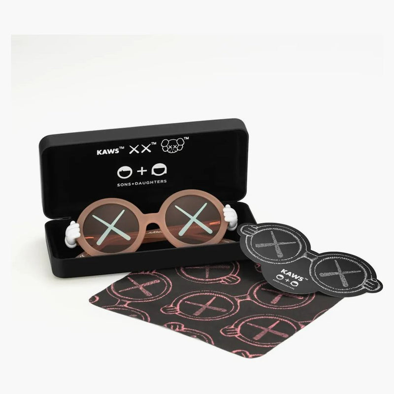 KAWS X SD Solglasögon rosa