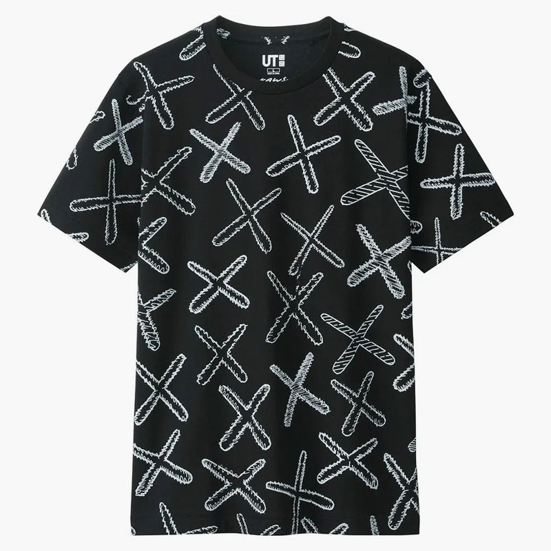 Kaws X Uniqlo all over x tea black