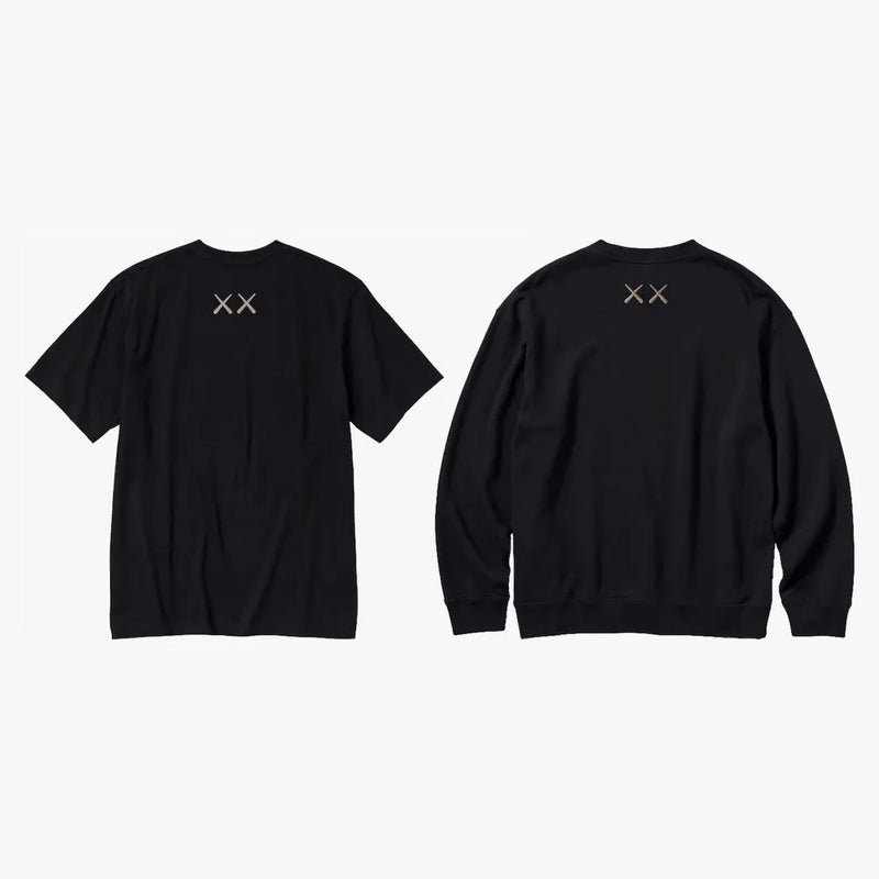 Kaws x Uniqlo Ut T-shirt a maniche corte e felpe set nero/nero