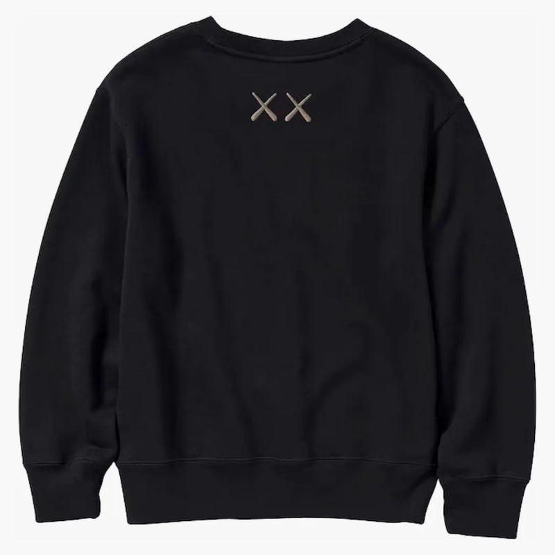 Kaws X Uniqlo Youth Longsleeve Sweatshirt (Asia Sizing) svart