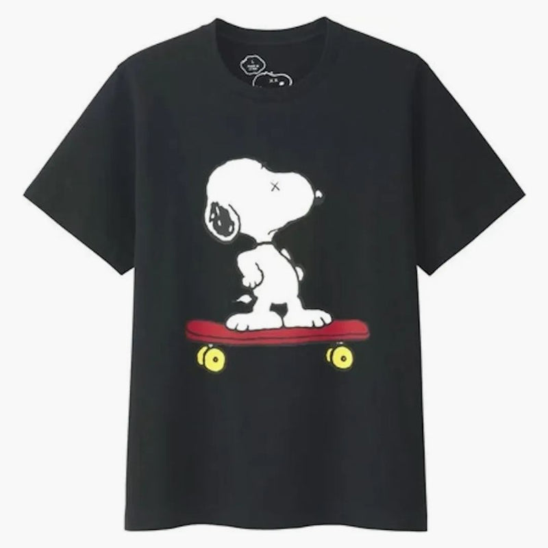 Kaws X Uniqlo X Peanuts Snoopy Skateboarding Tea (Japanese Sizing) Black