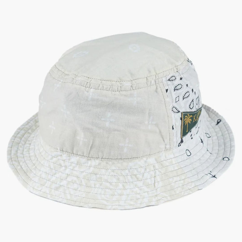 Capital Bandana Patchwork Short Brim Bucket har vit