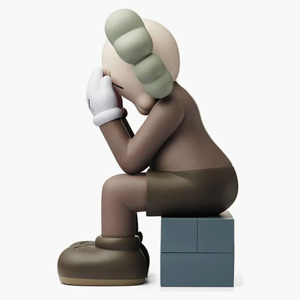 Kaws Passing Through Open Edition Vinyl Figure Brown