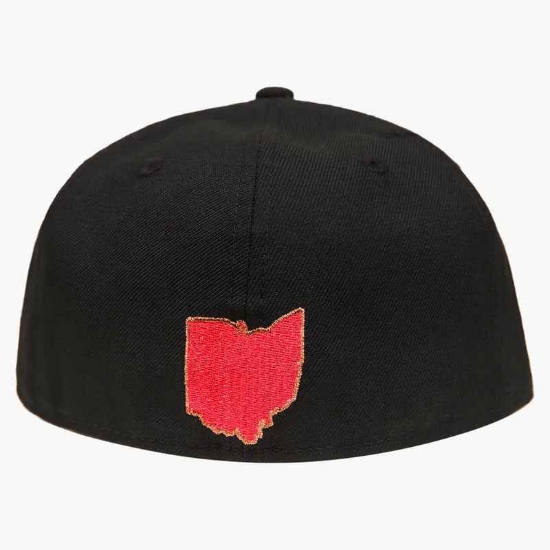 Kid Cudi x New Era Moon Man Fitted har svart