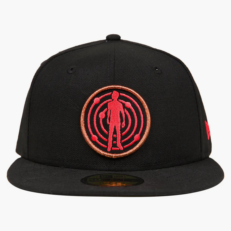 Kid Cudi x New Era Moon Man Fitted har svart