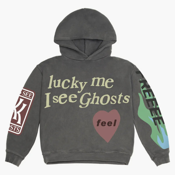 Los niños ven el núcleo de sudadera con capucha fantasma libre